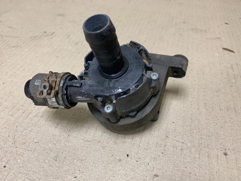 Помпа охлаждения электрическая FORD FUSION 14- 2013 Седан C20EDEF DS7Z-8C419-E Б/У