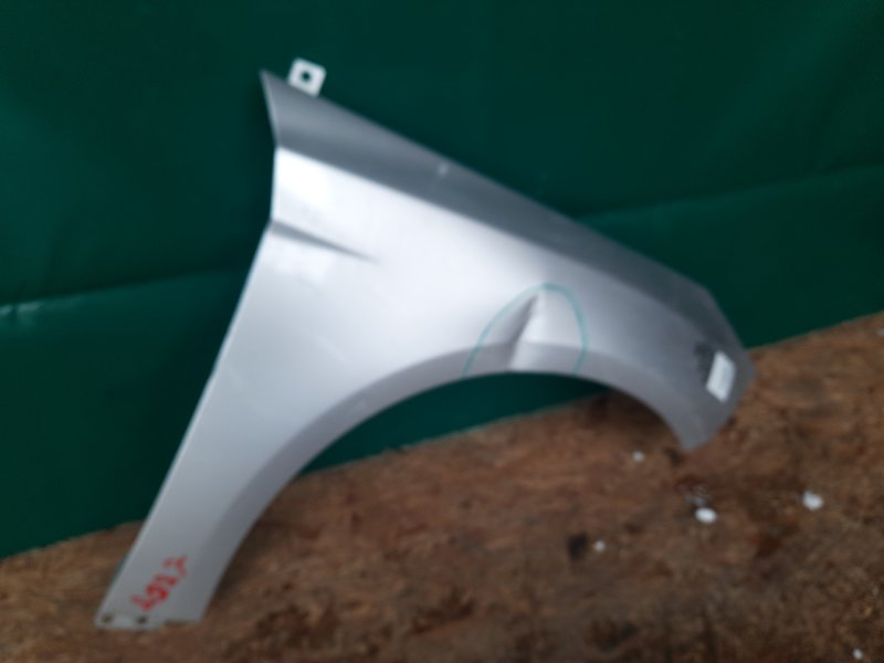 Крыло переднее правое FOCUS 10-18 2014 Седан 2.0 XQDA