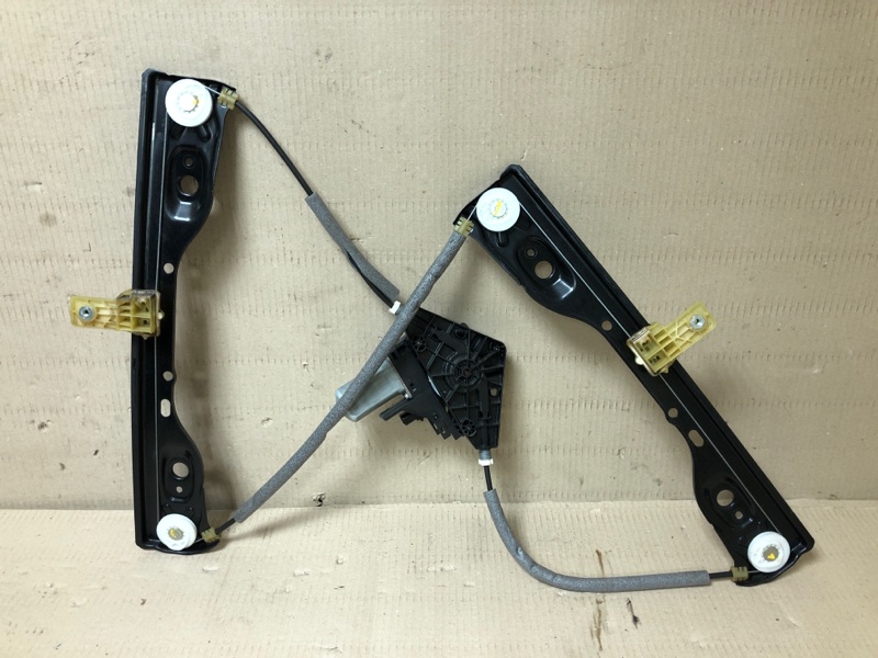 Стеклоподъемник передний правый JEEP CHEROKEE 14- Внедорожник 2.4 Стеклоподъемник передний правый JEEP CHEROKEE 14- Внедорожник 2.4