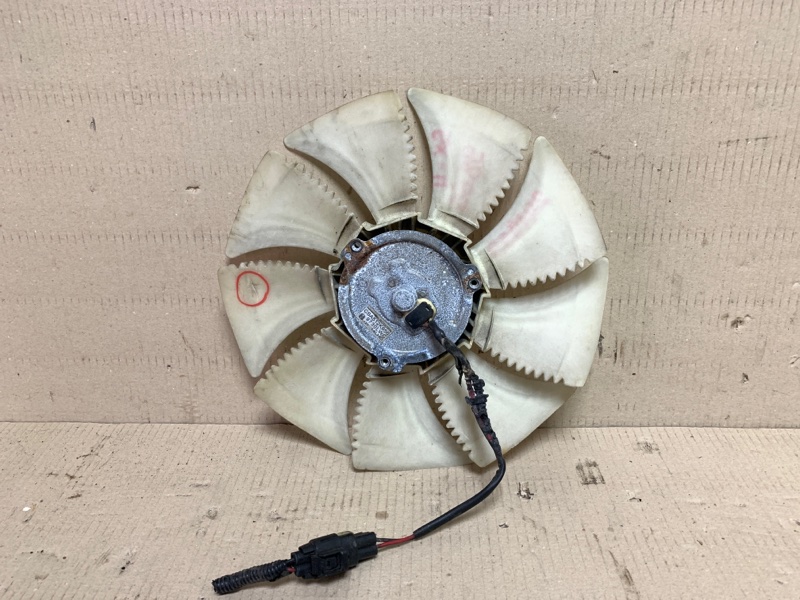 Вентилятор радиатора кондиционера SX4 06-13 2008 Седан 2.0 J20A Вентилятор радиатора кондиционера SX4 06-13 2008 Седан 2.0 J20A