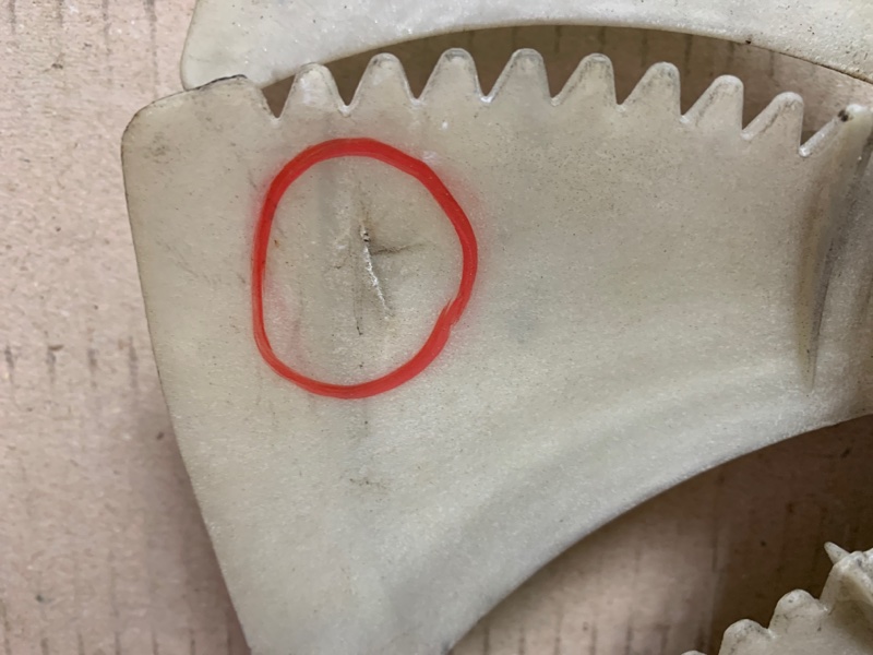 Вентилятор радиатора кондиционера SX4 06-13 2008 Седан 2.0 J20A Вентилятор радиатора кондиционера SX4 06-13 2008 Седан 2.0 J20A