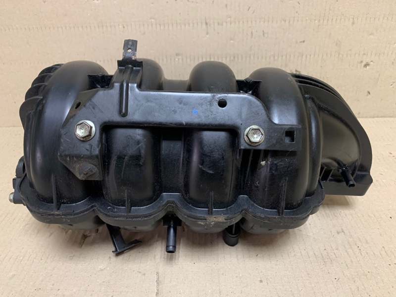 Коллектор впускной SX4 06-13 2008 Седан 2.0 J20A Коллектор впускной SX4 06-13 2008 Седан 2.0 J20A