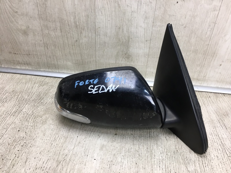 Зеркало правое KIA FORTE/CERATO TD 08-13 TD 2.0 G4KD