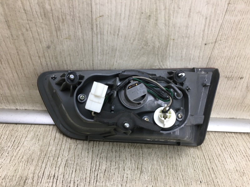 Фонарь внутренний задний левый FORTE/CERATO TD 08-13 2009 TD 2.0 G4KD Фонарь внутренний задний левый FORTE/CERATO TD 08-13 2009 TD 2.0 G4KD