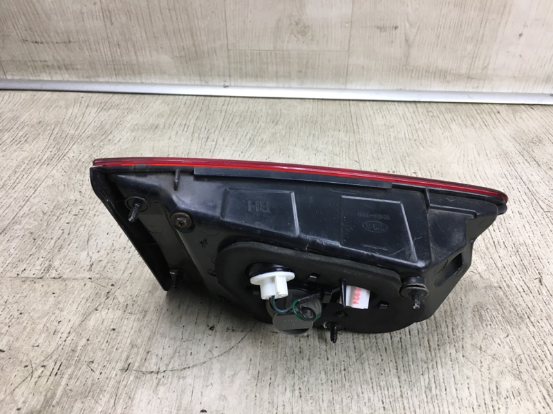 Фонарь внутренний задний правый RIO UB 2011-2017 2012 UB 1.6 G4FD