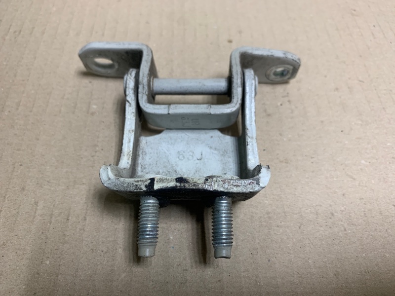 Петля двери верхняя задняя правая SUZUKI SX4 06-13 Седан 2.0 J20A