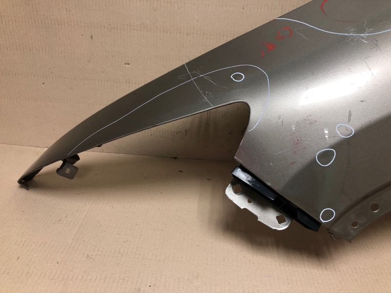 Крыло переднее переднее левое CHEROKEE 14- 2017 Внедорожник 2.4 Крыло переднее переднее левое CHEROKEE 14- 2017 Внедорожник 2.4