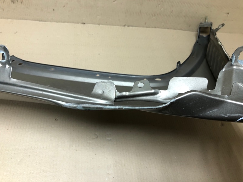 Крыло переднее переднее левое CHEROKEE 14- 2017 Внедорожник 2.4 Крыло переднее переднее левое CHEROKEE 14- 2017 Внедорожник 2.4