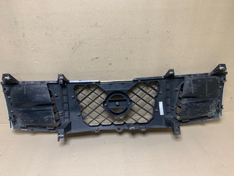 Решетка радиатора QX56 / TITAN / ARMADA 04-16 2006 Внедорожник VK56DE