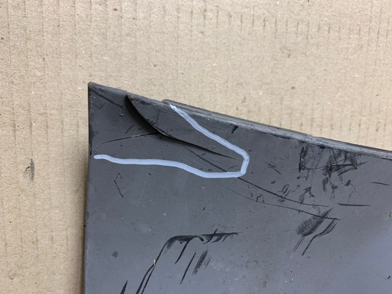 Пластик под лобовое стекло / Жабо правый INFINITI QX56 / TITAN / ARMADA 04-16 Внедорожник VK56DE