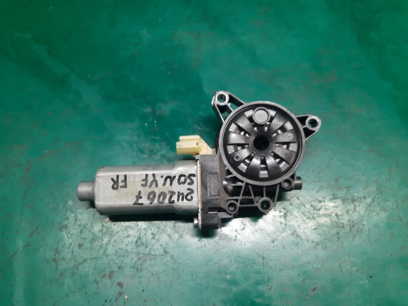 Моторчик стеклоподъемника передний правый SONATA YF 10-14 2013 Седан 2.4 G4KK