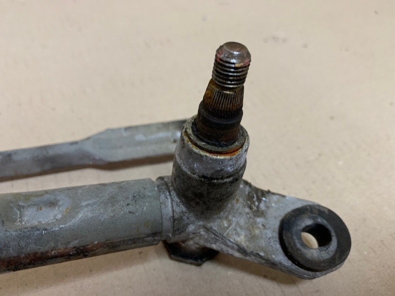 Трапеция стеклоочистителей передняя INFINITI QX56 / TITAN / ARMADA 04-16 Внедорожник VK56DE