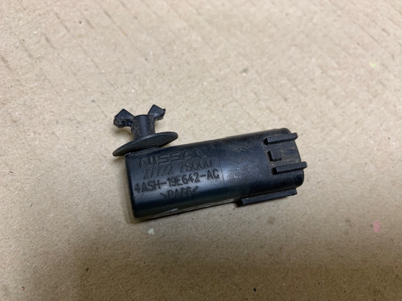 Датчик температуры наружного воздуха QX56 / TITAN / ARMADA 04-16 2006 Внедорожник VK56DE