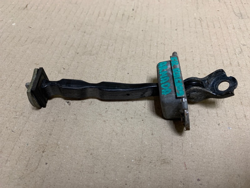 Ограничитель двери передний правый QX56 / TITAN / ARMADA 04-16 2006 Внедорожник VK56DE