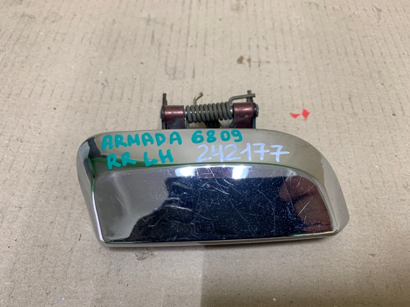 Запчасть ручка двери наружная задняя левая INFINITI QX56 / TITAN / ARMADA 04-16 2006 Внедорожник VK56DE 82607-7S002 Б/У Ручка двери наружная задняя левая INFINITI QX56 / TITAN / ARMADA 04-16 2006 Внедорожник VK56DE 82607-7S002 Б/У