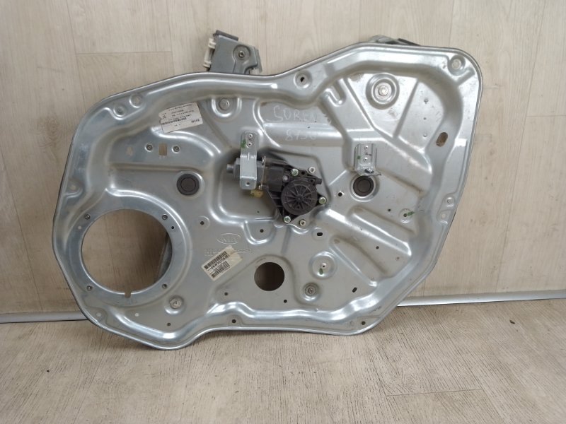 Стеклоподъемник передний правый KIA SORENTO XM 09-14 2012 XM 2.4 G4KJ 82402-1U000 Б/У
