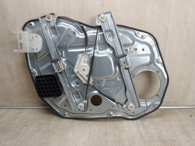 Стеклоподъемник передний правый SORENTO XM 09-14 2012 XM 2.4 G4KJ Стеклоподъемник передний правый SORENTO XM 09-14 2012 XM 2.4 G4KJ