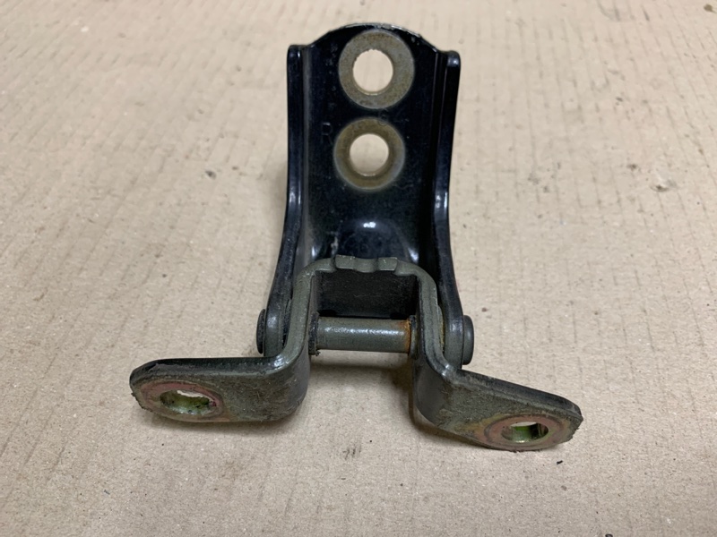 Петля двери верхняя задняя левая INFINITI QX56 / TITAN / ARMADA 04-16 Внедорожник VK56DE Петля двери верхняя задняя левая INFINITI QX56 / TITAN / ARMADA 04-16 Внедорожник VK56DE