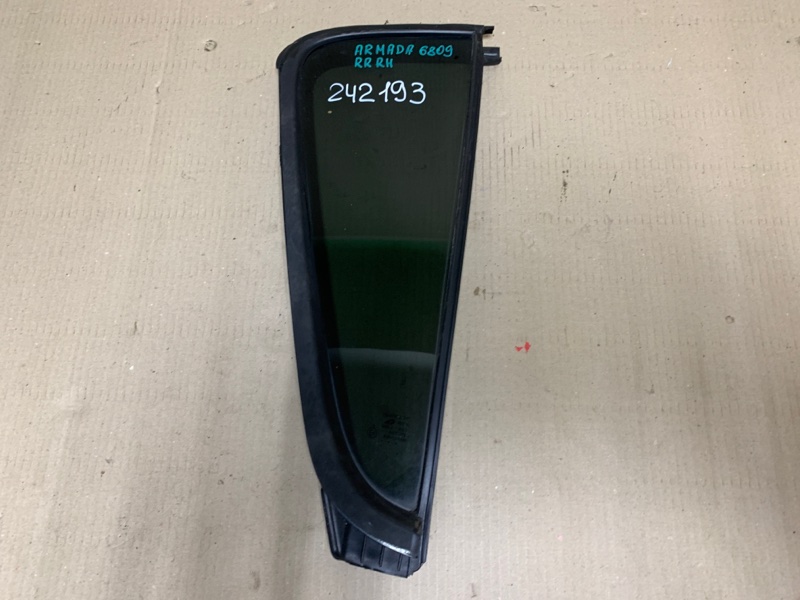 Стекло двери глухое заднее правое INFINITI QX56 / TITAN / ARMADA 04-16 2006 Внедорожник VK56DE 82262-7S000 Б/У