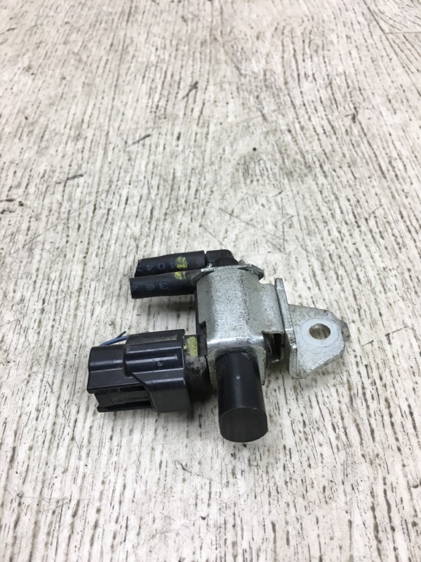 Клапан электромагнитный (вакуумный) NISSAN PATHFINDER R52 12-21 R52 3.5 VQ35DE