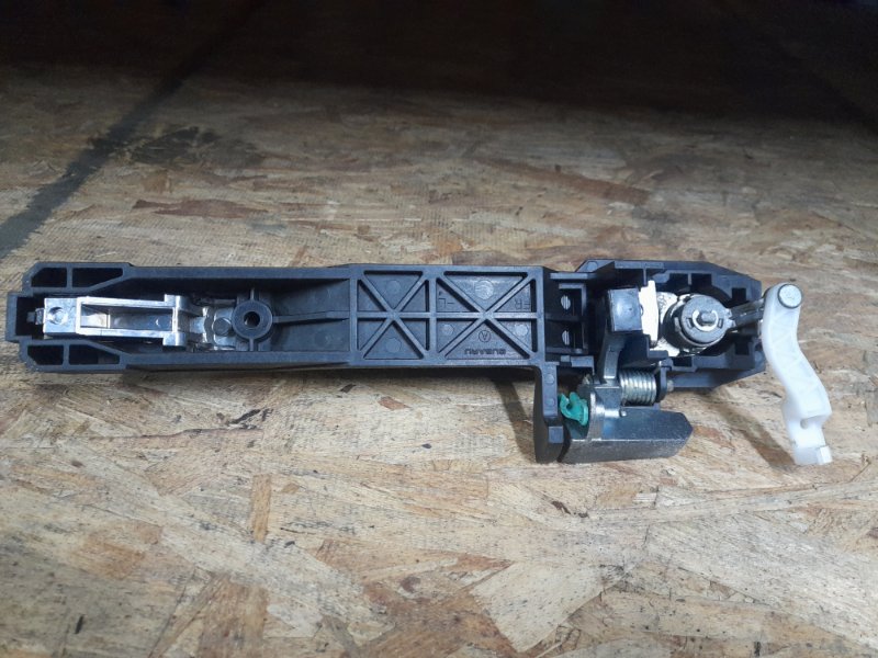 Ручка двери наружная передняя левая TRIBECA B9 05-07