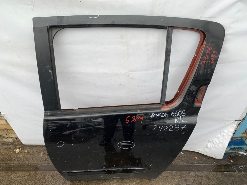 Дверь задняя левая QX56 / TITAN / ARMADA 04-16 2006 Внедорожник VK56DE