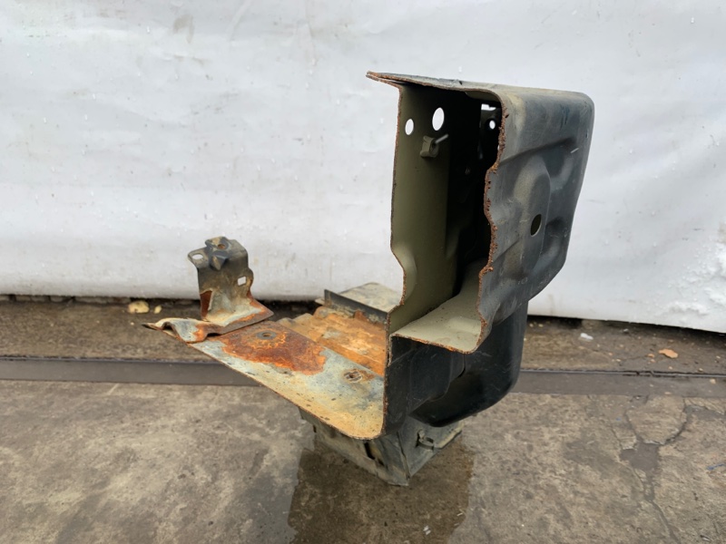 Лонжерон передний правый QX56 / TITAN / ARMADA 04-16 2006 Внедорожник VK56DE Лонжерон передний правый QX56 / TITAN / ARMADA 04-16 2006 Внедорожник VK56DE