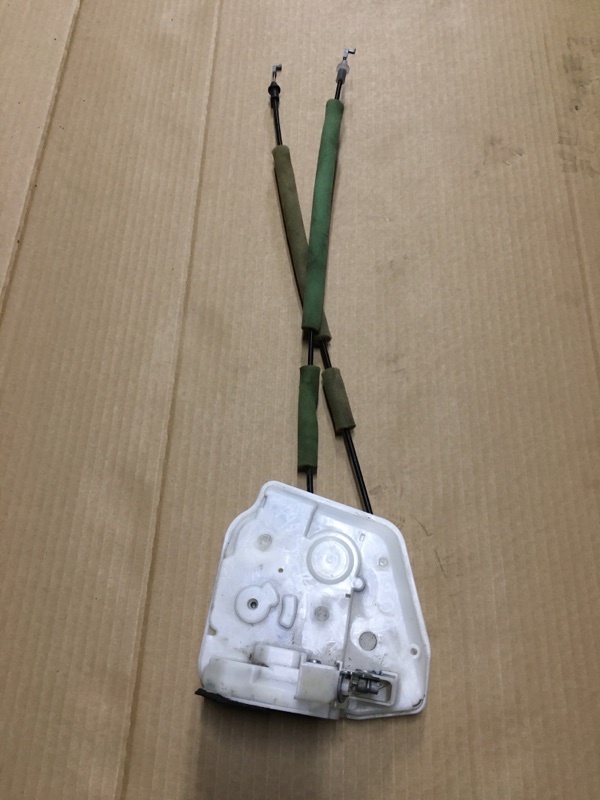 Замок двери задний правый MAZDA 3 BM 13-19 2017 BM 2.0 PE-VPS BHP2-72-310B Б/У