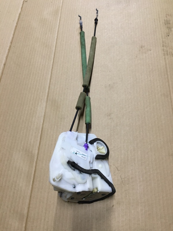 Замок двери задний правый 3 BM 13-19 2017 BM 2.0 PE-VPS