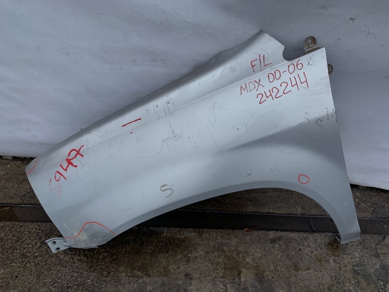 Крыло переднее левое MDX (YD1) 00-06 2002 Внедорожник 3.5