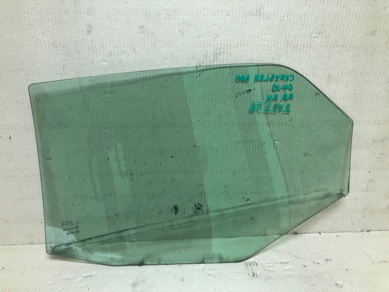 Стекло двери заднее правое CHRYSLER 300 04-10 Седан 3.5 EGG Стекло двери заднее правое CHRYSLER 300 04-10 Седан 3.5 EGG