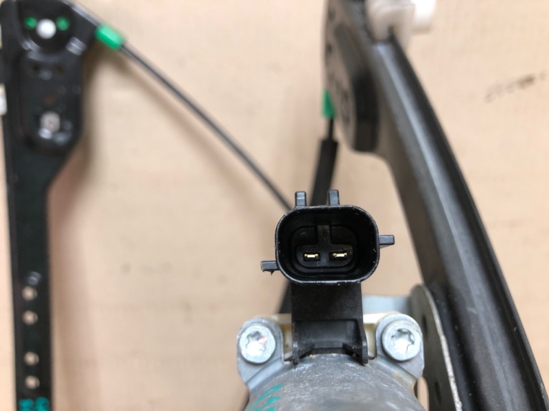 Стеклоподъемник передний левый CHRYSLER 300 04-10 Седан 3.5 EGG