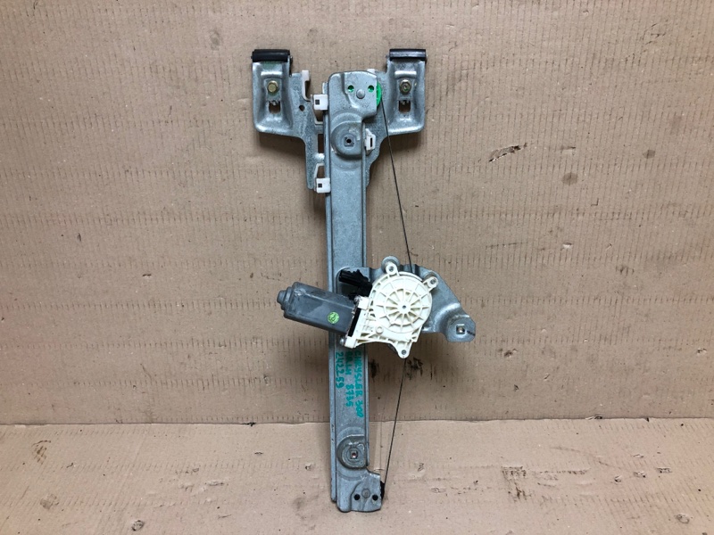 Стеклоподъемник задний левый CHRYSLER 300 04-10 2008 Седан 3.5 EGG 5065473AC Б/У