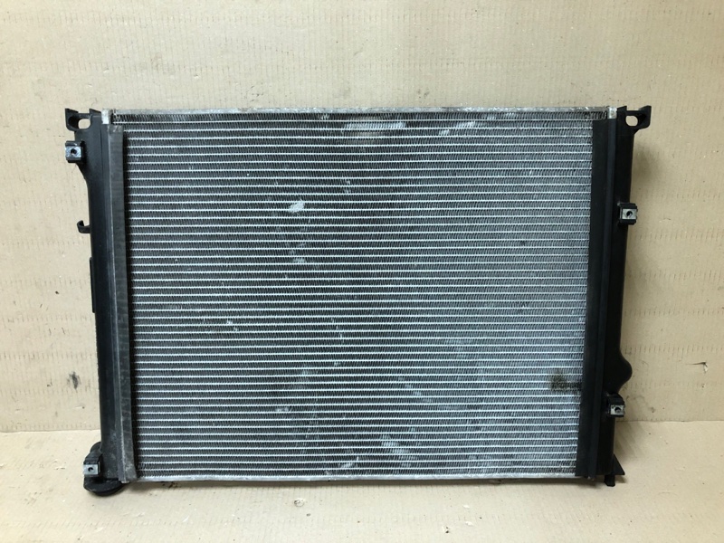 Радиатор основной 300 04-10 2008 Седан 3.5 EGG