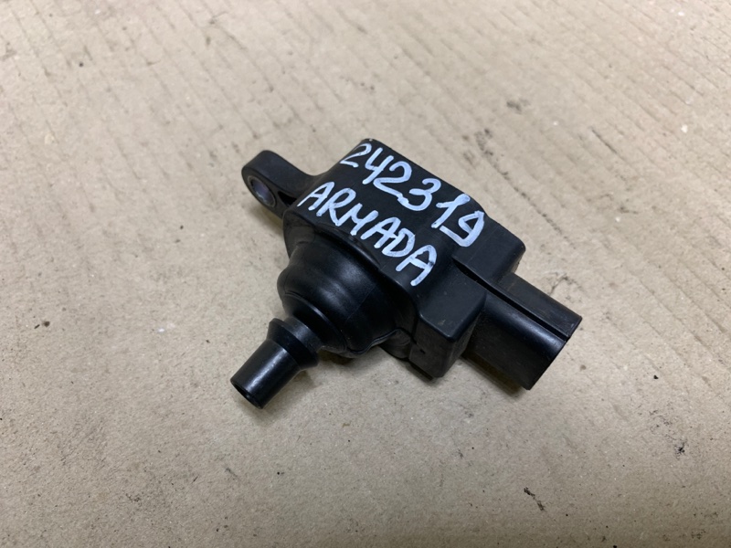 Запчасть катушка зажигания INFINITI QX56 / TITAN / ARMADA 04-16 2006 Внедорожник VK56DE 22448-7S015 Б/У Катушка зажигания INFINITI QX56 / TITAN / ARMADA 04-16 2006 Внедорожник VK56DE 22448-7S015 Б/У