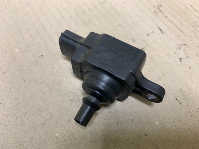 Катушка зажигания QX56 / TITAN / ARMADA 04-16 2006 Внедорожник VK56DE Катушка зажигания QX56 / TITAN / ARMADA 04-16 2006 Внедорожник VK56DE