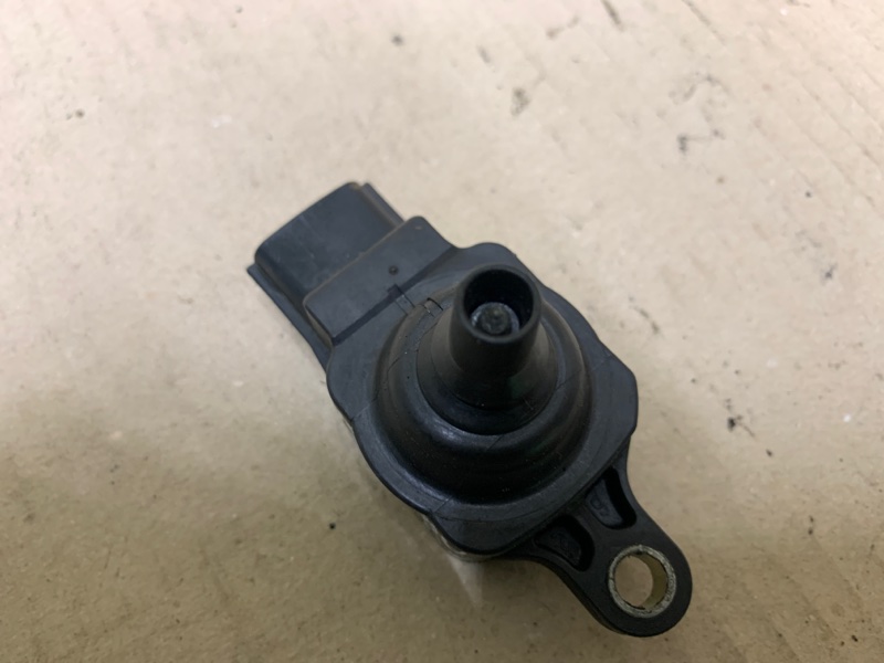 Катушка зажигания QX56 / TITAN / ARMADA 04-16 2006 Внедорожник VK56DE Катушка зажигания QX56 / TITAN / ARMADA 04-16 2006 Внедорожник VK56DE