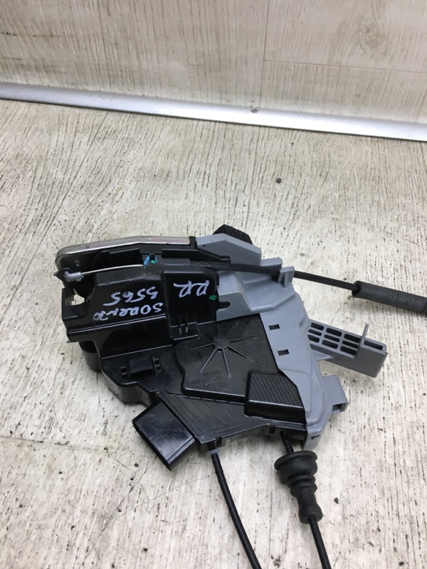 Замок двери задний правый SORENTO UM 14- 2015 UM 2.4 G4KJ Замок двери задний правый SORENTO UM 14- 2015 UM 2.4 G4KJ