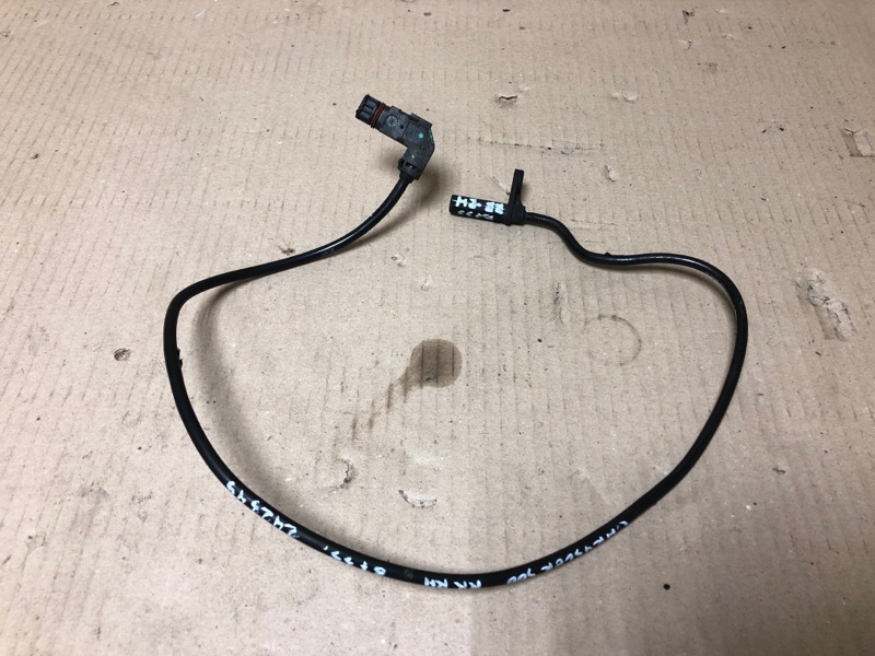 Датчик ABS задний правый CHRYSLER 300 04-10 2008 Седан 3.5 EGG 4779246AD Б/У