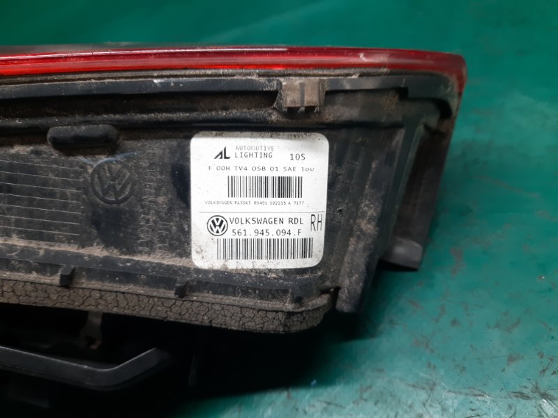 Фонарь внутренний правый PASSAT B8 14- 2016 Седан 1.8 CPRA
