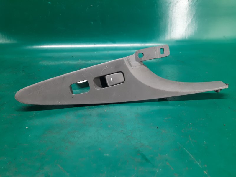Кнопка стеклоподъемника задняя левая HYUNDAI SONATA YF 10-14 2013 Седан 2.4 G4KK 93580-3S000RAS Б/У
