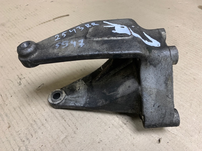 Кронштейн опоры двигателя задний ACURA MDX (YD1) 00-06 Внедорожник 3.5 Кронштейн опоры двигателя задний ACURA MDX (YD1) 00-06 Внедорожник 3.5