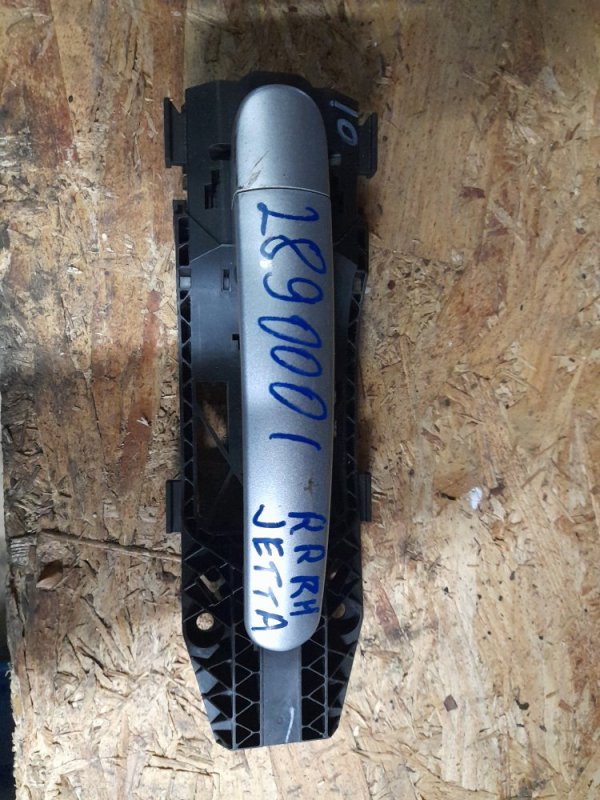 Ручка двери наружная задняя правая VOLKSWAGEN JETTA USA 10-17 2014 162 2.0 CBPA 5N0 837 205 M GRU Б/У