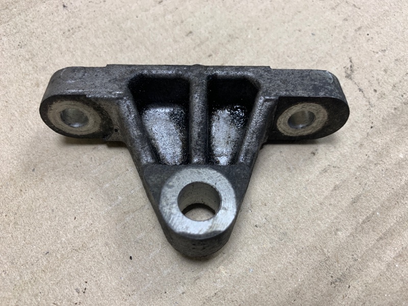 Кронштейн компрессора кондиционера SUBARU TRIBECA B9 05-07 Внедорожник 3.0 EZ30