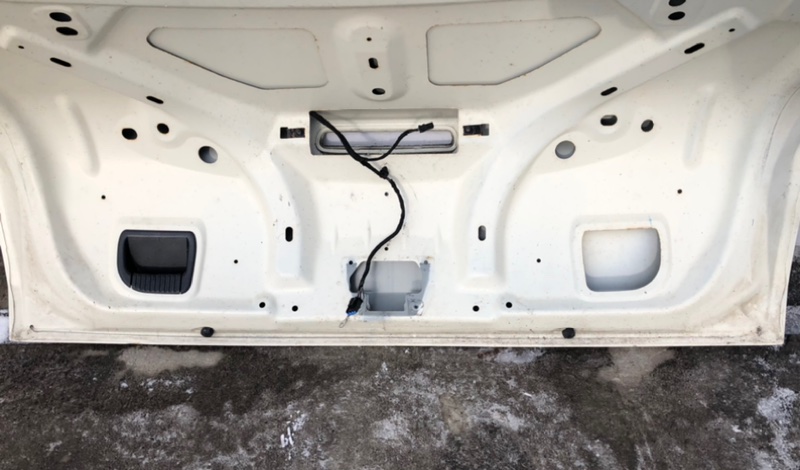 Крышка багажника 300 04-10 2008 Седан 3.5 EGG