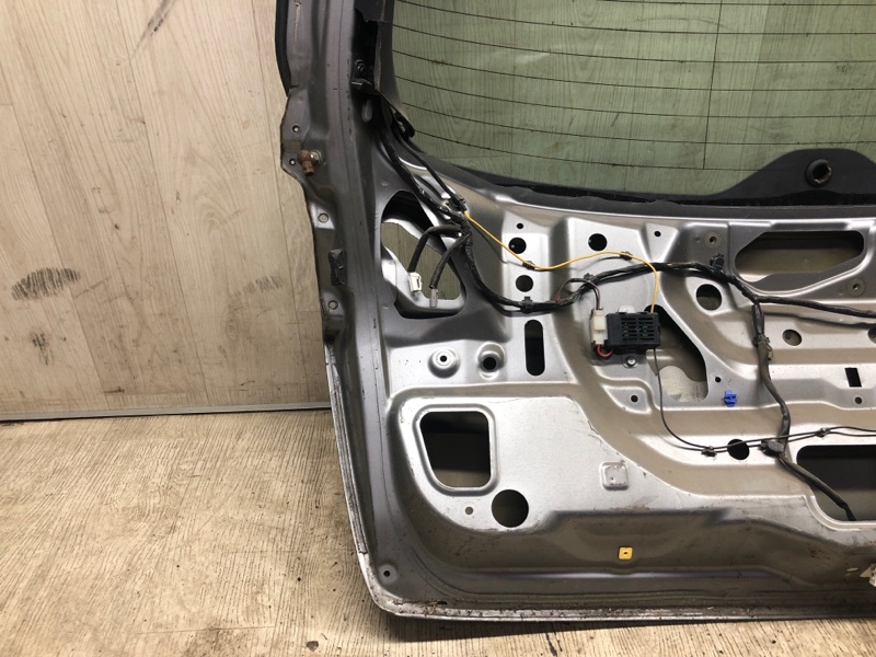 Крышка багажника OUTBACK 09-14 BR Крышка багажника OUTBACK 09-14 BR