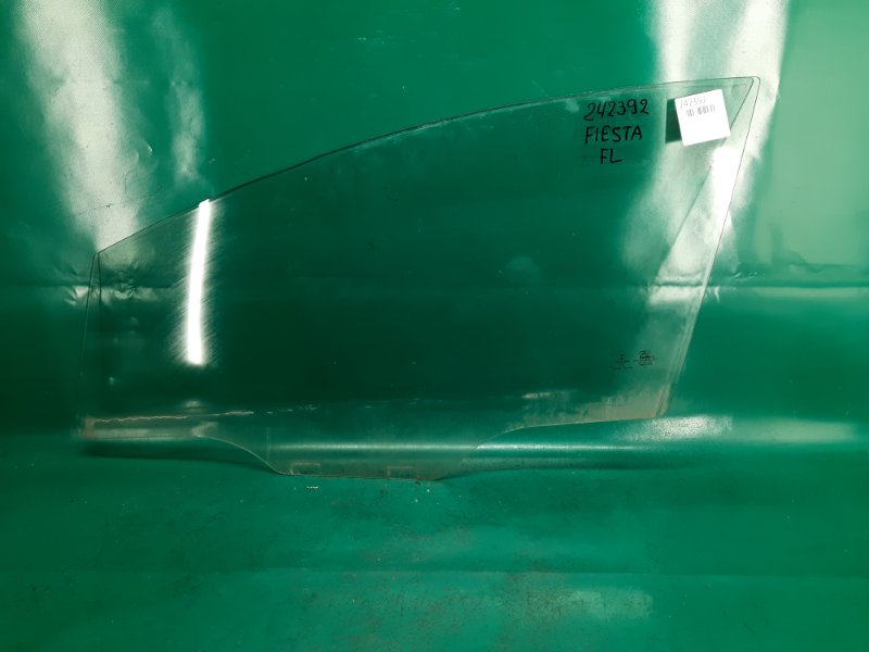 Запчасть стекло двери переднее левое FORD FIESTA 08-17 2013 Хэтчбек 1.6 XDEZ BE8Z-5421411-A Б/У Стекло двери переднее левое FORD FIESTA 08-17 2013 Хэтчбек 1.6 XDEZ BE8Z-5421411-A Б/У