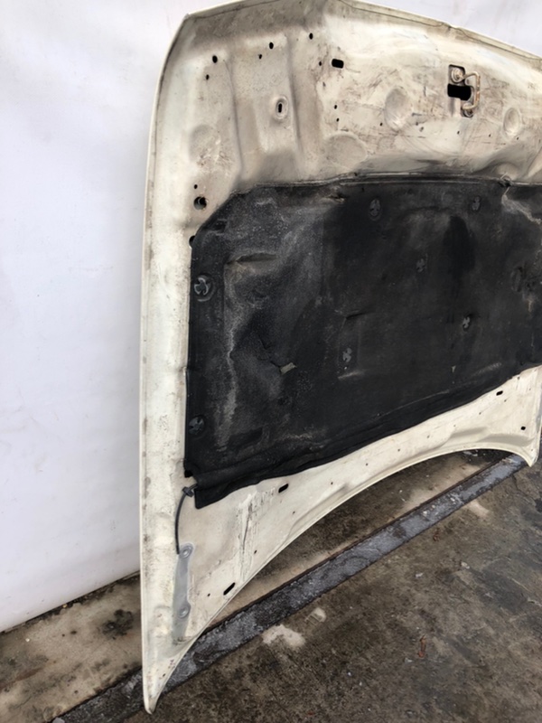 Капот 300 04-10 2008 Седан 3.5 EGG