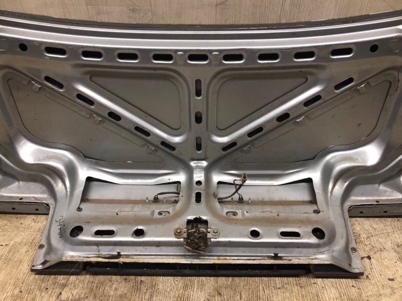 Крышка багажника 626 GC 83-87