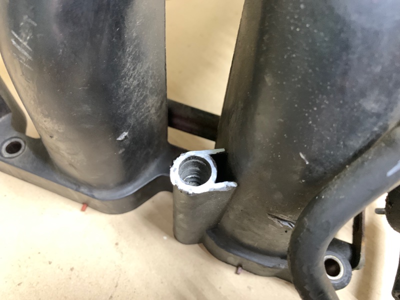 Коллектор впускной TRIBECA B9 05-07 2006 Внедорожник 3.0 EZ30